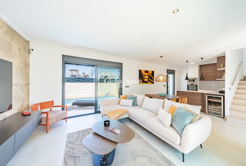 Resale - VILLA -
CIUDAD QUESADA - Ciudad Quesada