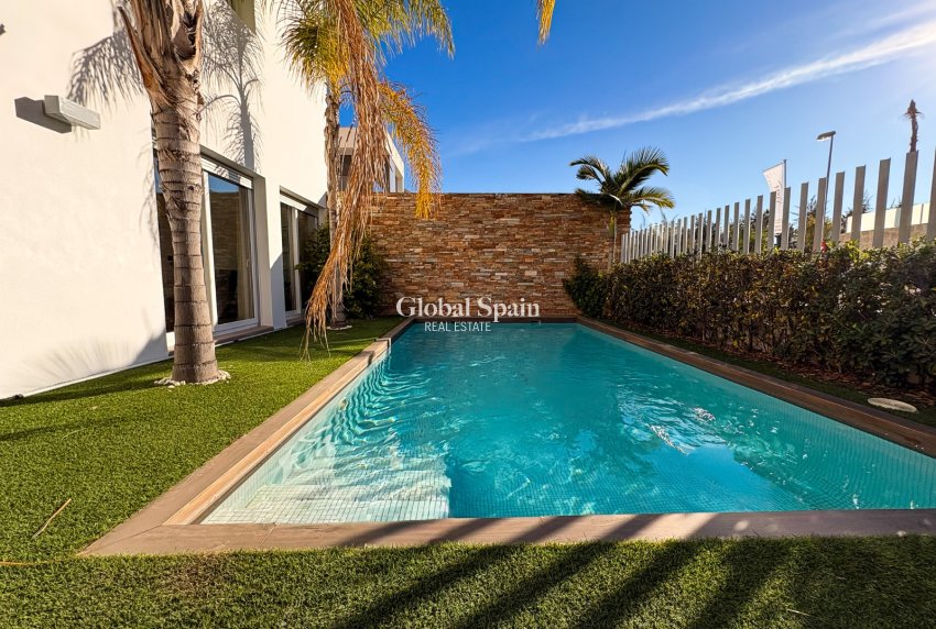 Resale - VILLA -
CIUDAD QUESADA - Ciudad Quesada