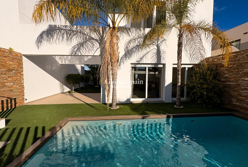 Resale - VILLA -
CIUDAD QUESADA - Ciudad Quesada