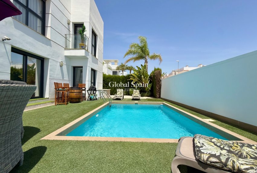 Resale - VILLA -
CIUDAD QUESADA - Ciudad Quesada