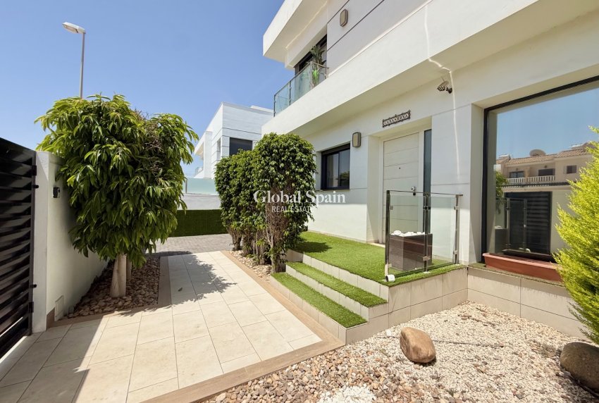 Resale - VILLA -
CIUDAD QUESADA - Ciudad Quesada
