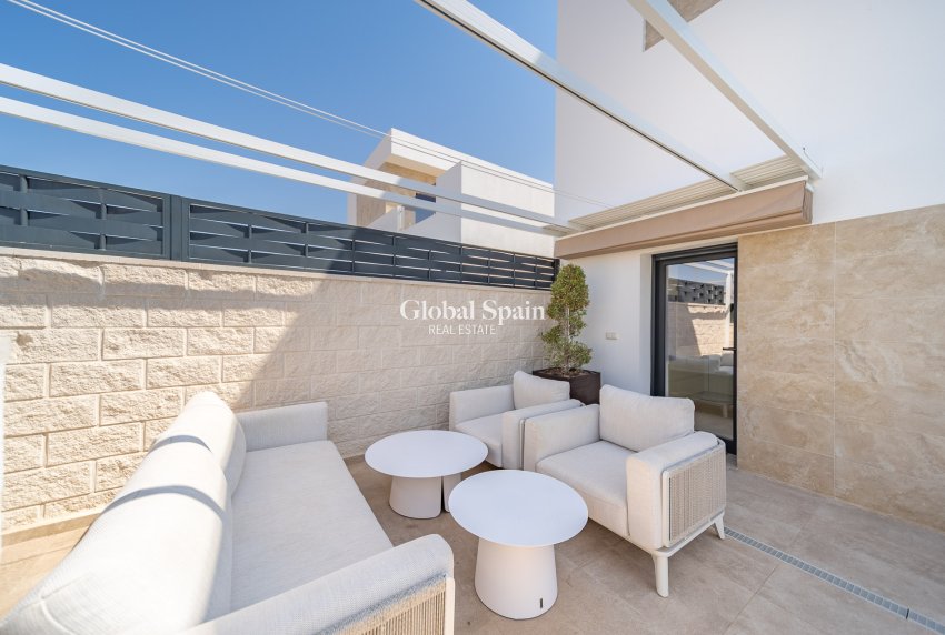 Resale - Villa -
CIUDAD QUESADA - Ciudad Quesada