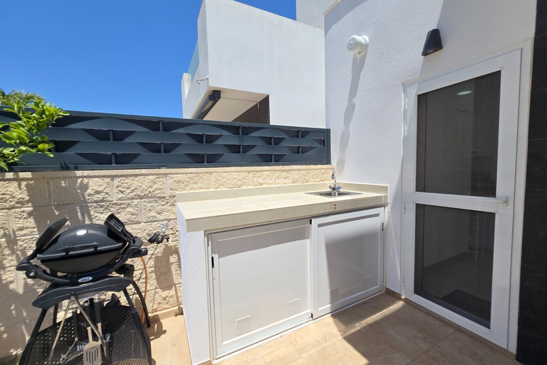 Resale - VILLA -
CIUDAD QUESADA - Doña Pepa *