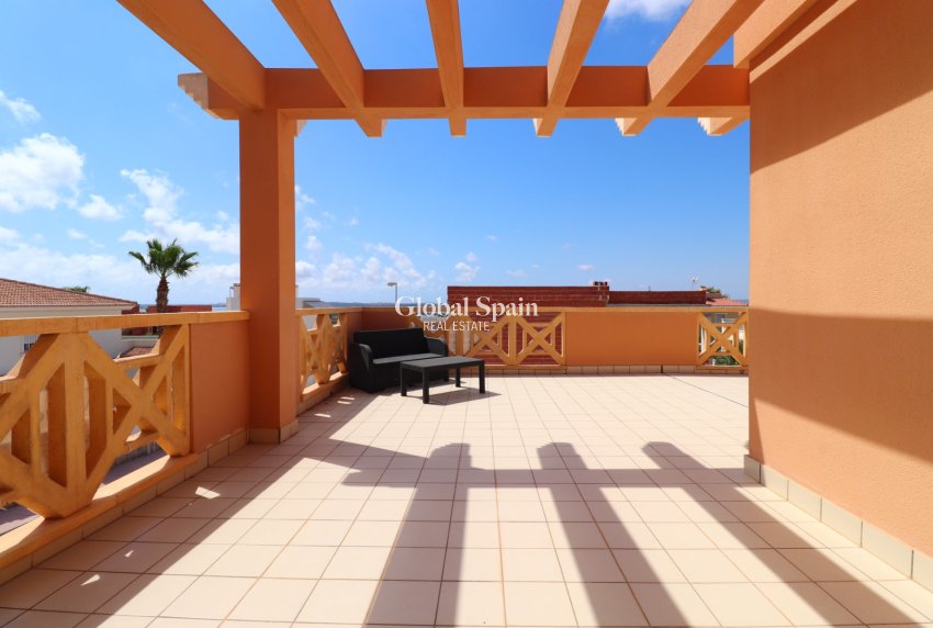 Resale - VILLA -
Ciudad Quesada - La Fiesta