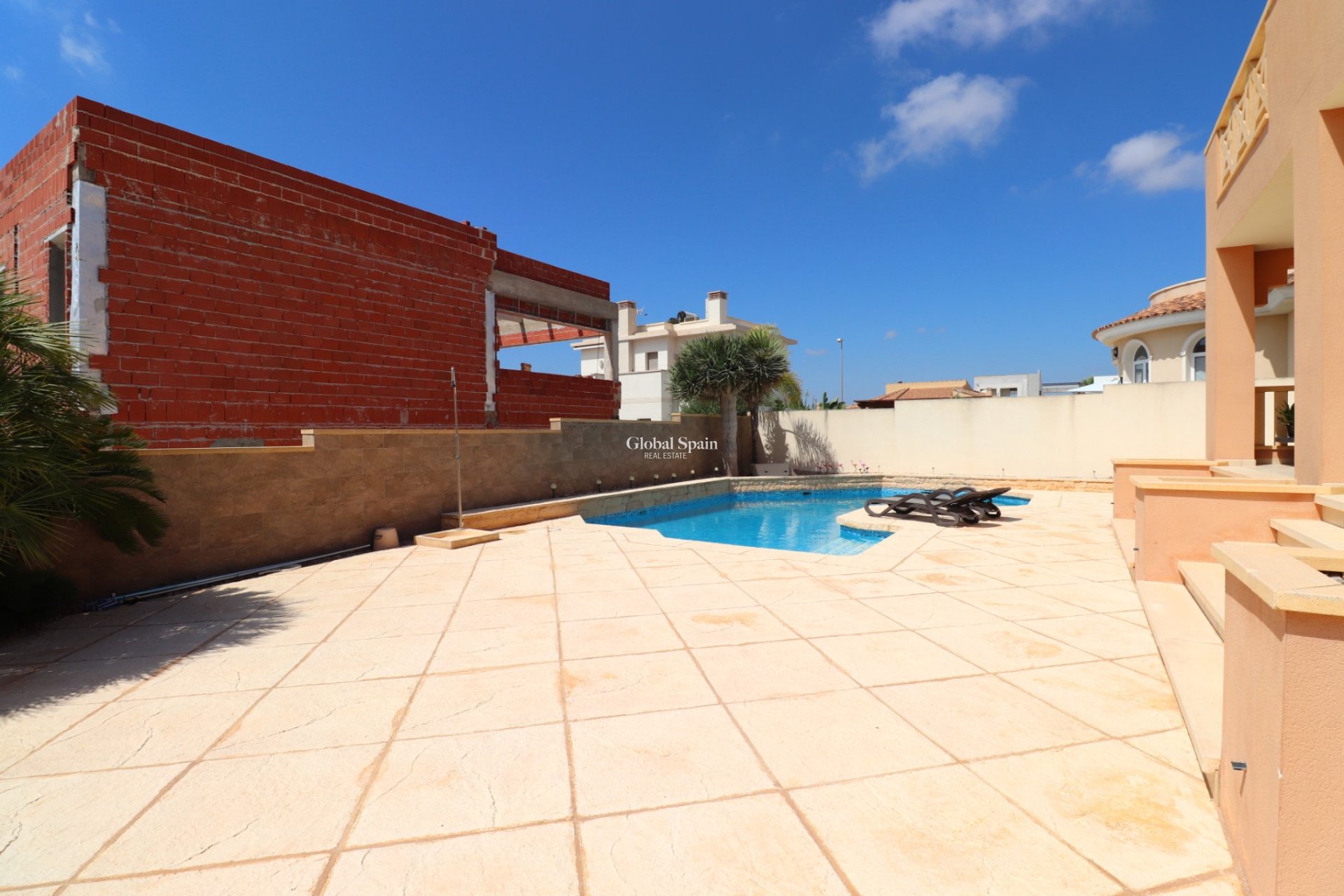 Resale - VILLA -
Ciudad Quesada - La Fiesta