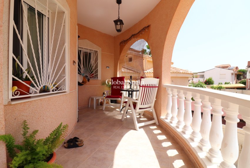 Resale - VILLA -
Ciudad Quesada - La Marquesa