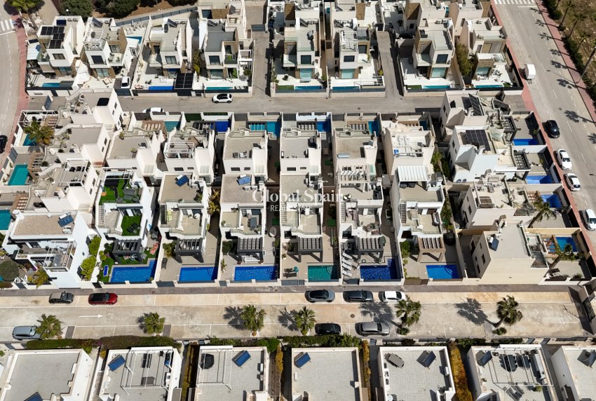 Resale - VILLA -
CIUDAD QUESADA - Rojales