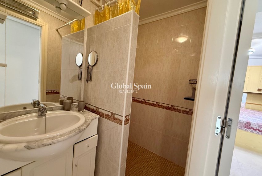 Resale - VILLA -
CIUDAD QUESADA - Rojales