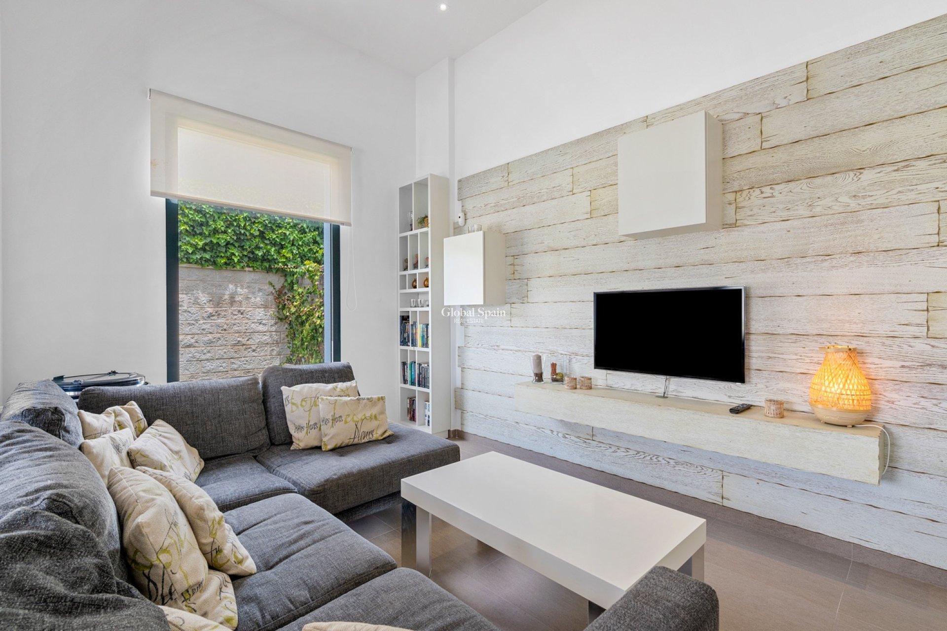 Resale - Villa -
CIUDAD QUESADA