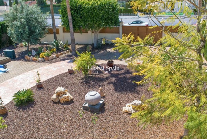 Resale - Villa -
CIUDAD QUESADA