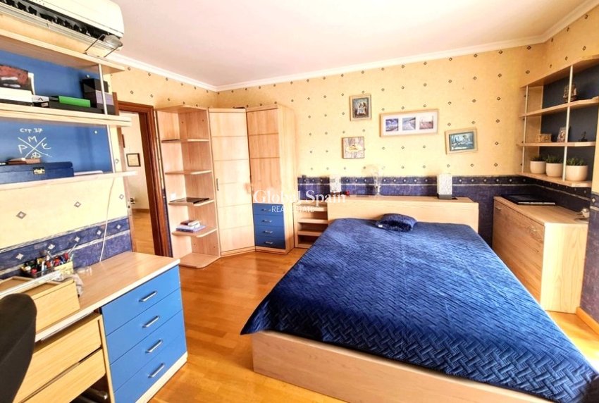 Resale - Villa -
CIUDAD QUESADA