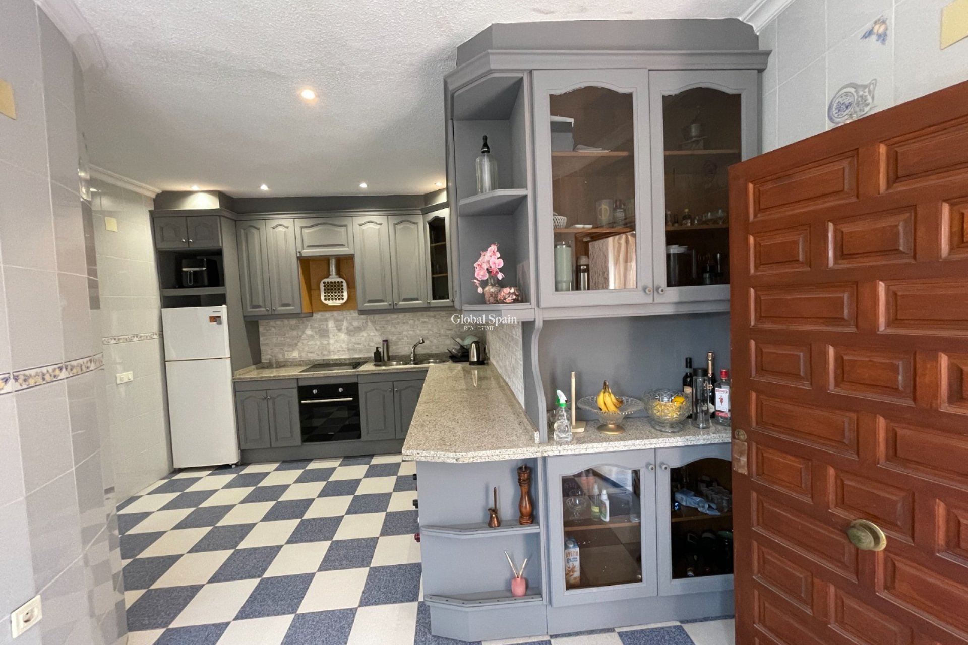 Resale - VILLA -
CIUDAD QUESADA