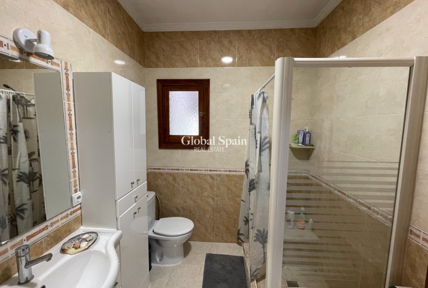 Resale - VILLA -
CIUDAD QUESADA