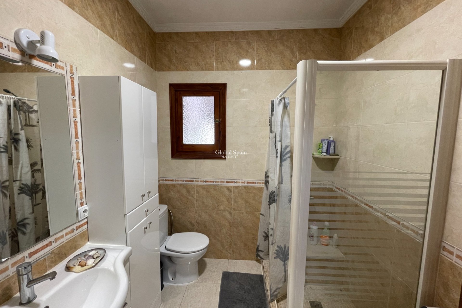 Resale - VILLA -
CIUDAD QUESADA