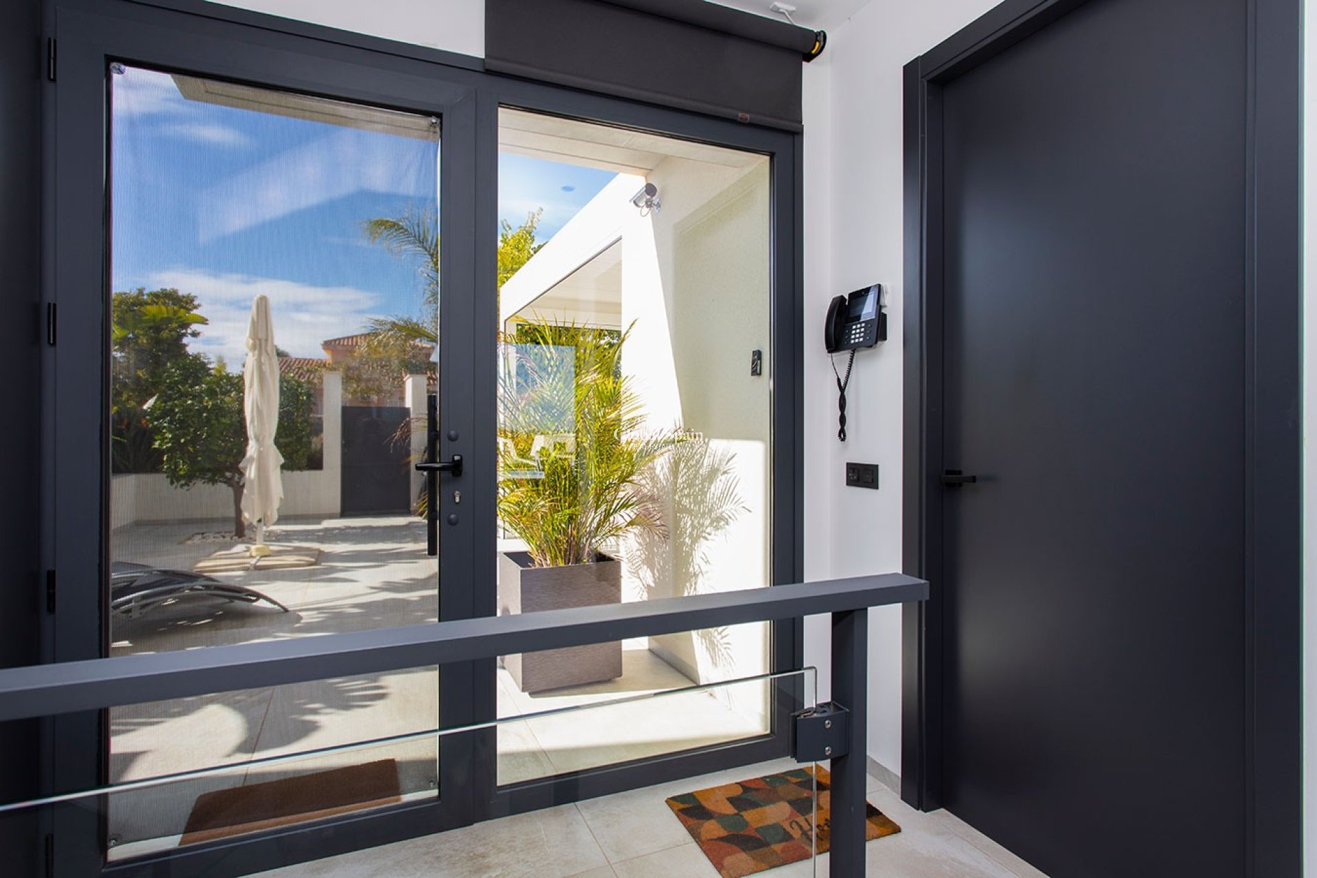 Resale - VILLA -
CIUDAD QUESADA