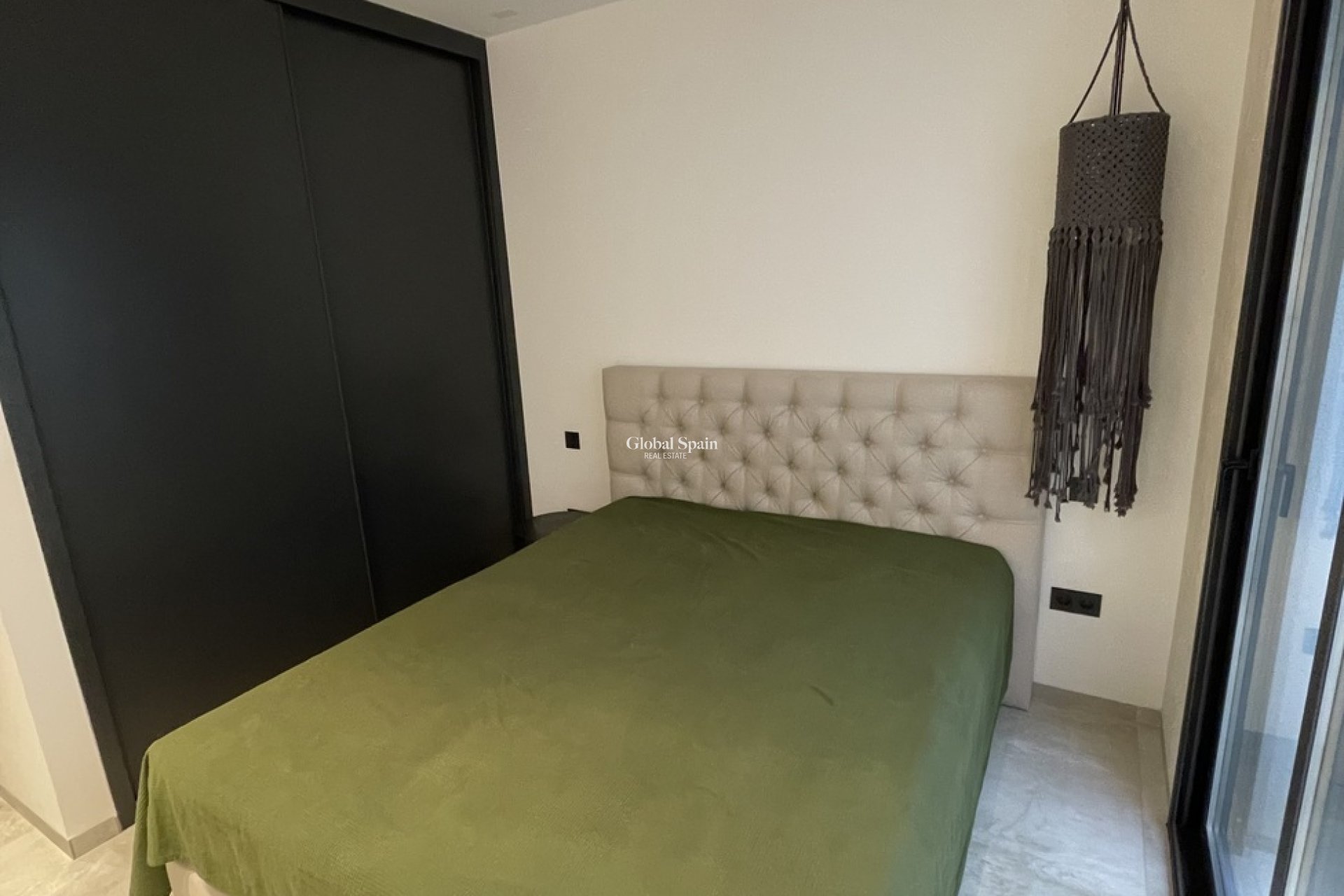 Resale - VILLA -
CIUDAD QUESADA