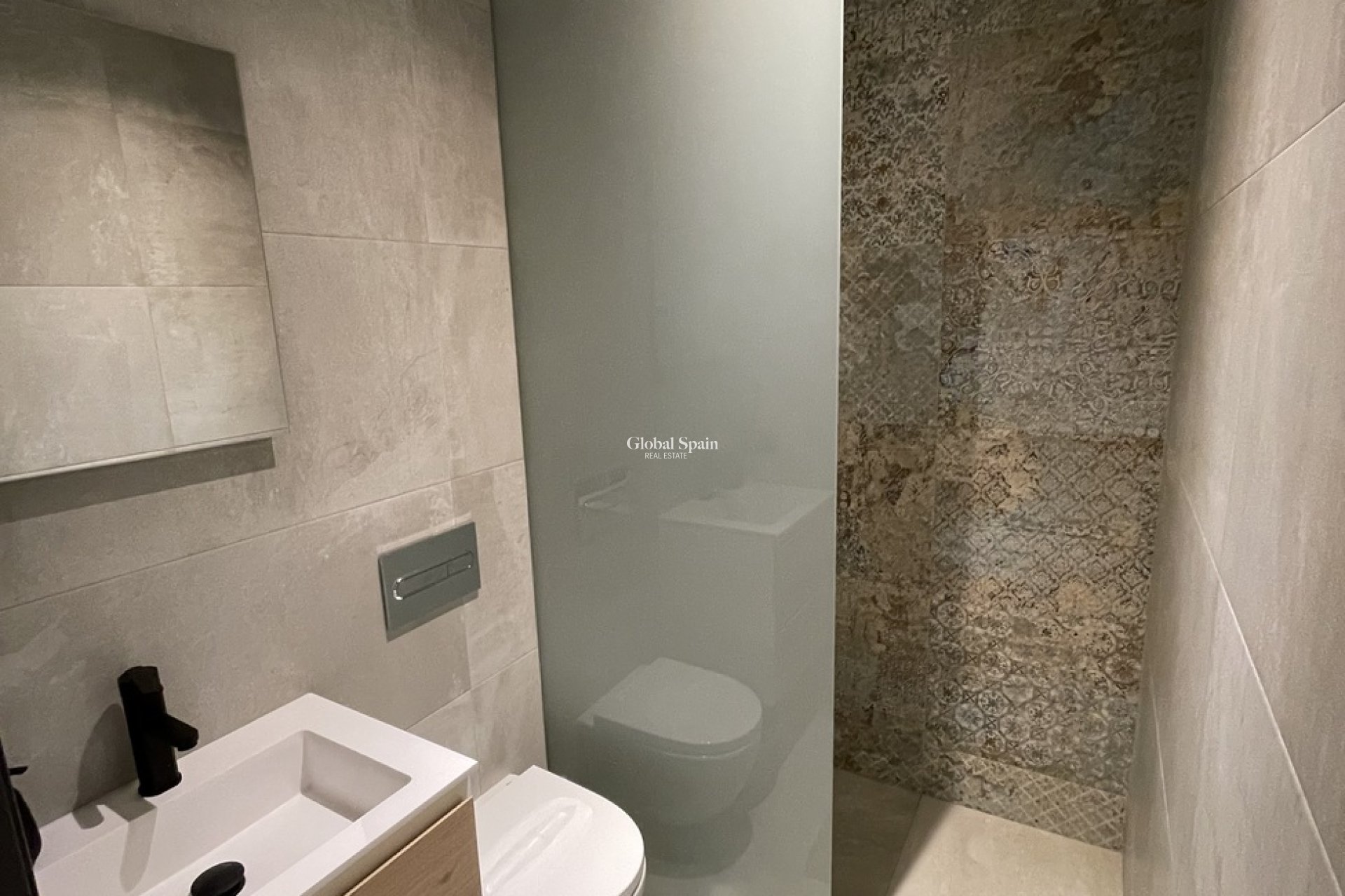 Resale - VILLA -
CIUDAD QUESADA