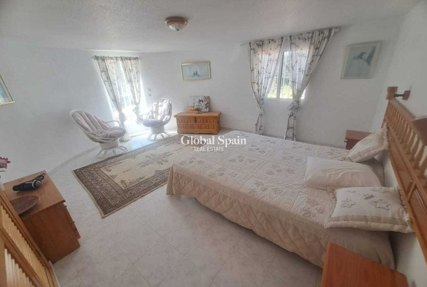 Resale - VILLA -
CIUDAD QUESADA