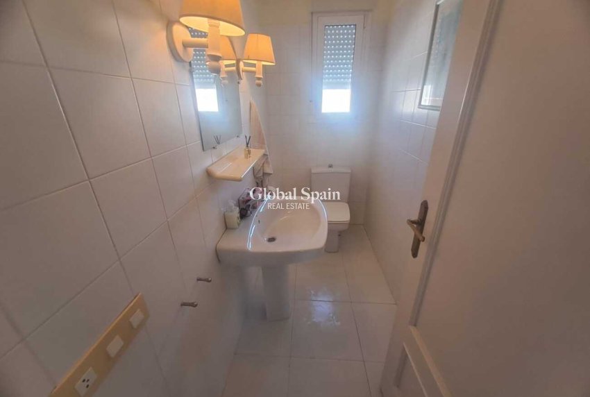 Resale - VILLA -
CIUDAD QUESADA