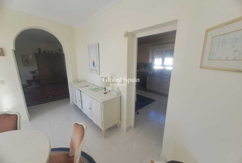 Resale - VILLA -
CIUDAD QUESADA