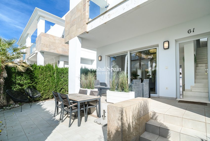 Resale - VILLA -
CIUDAD QUESADA