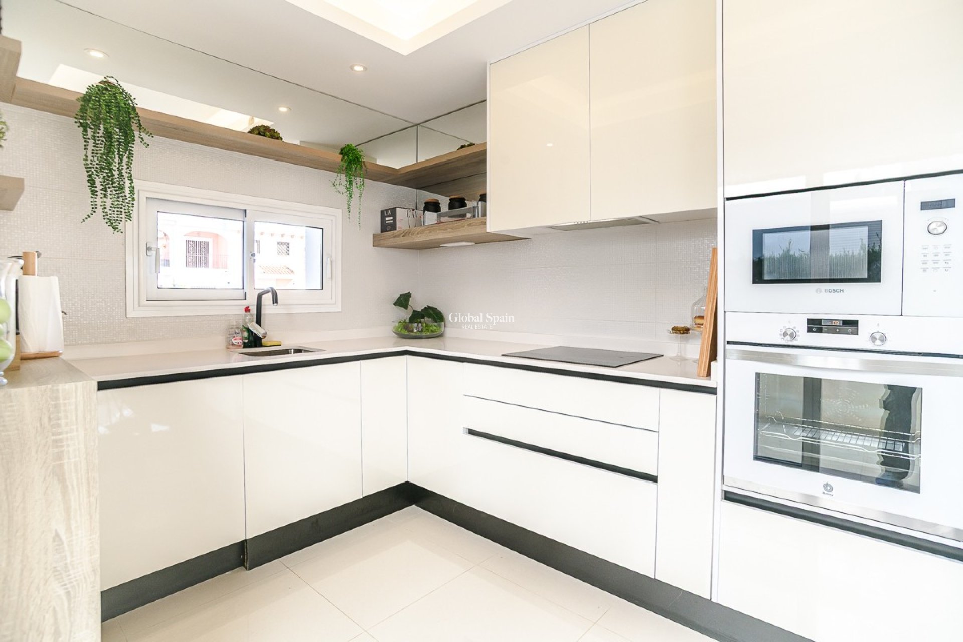 Resale - VILLA -
CIUDAD QUESADA