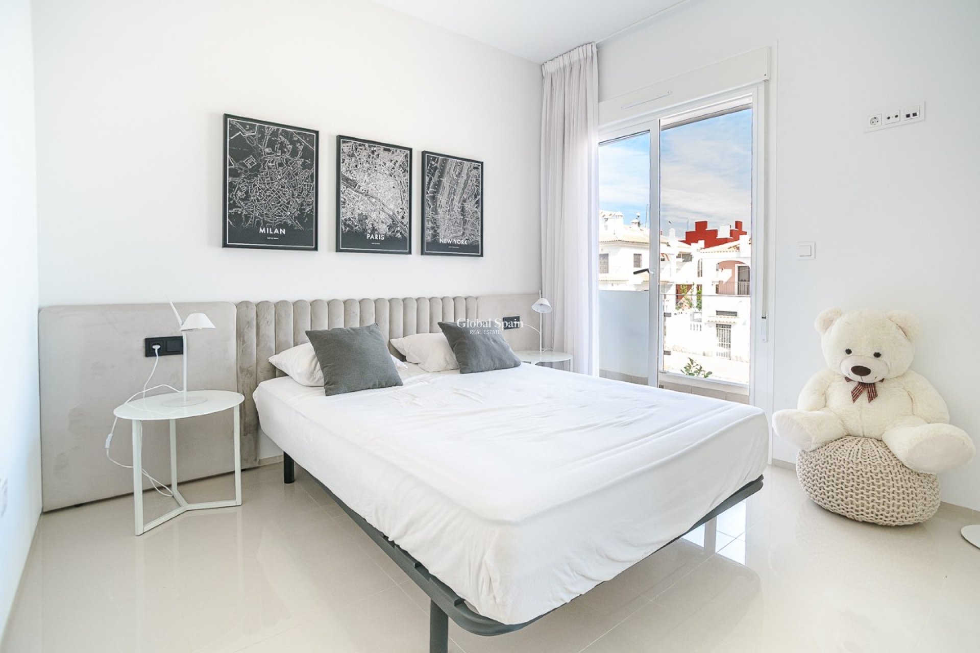 Resale - VILLA -
CIUDAD QUESADA