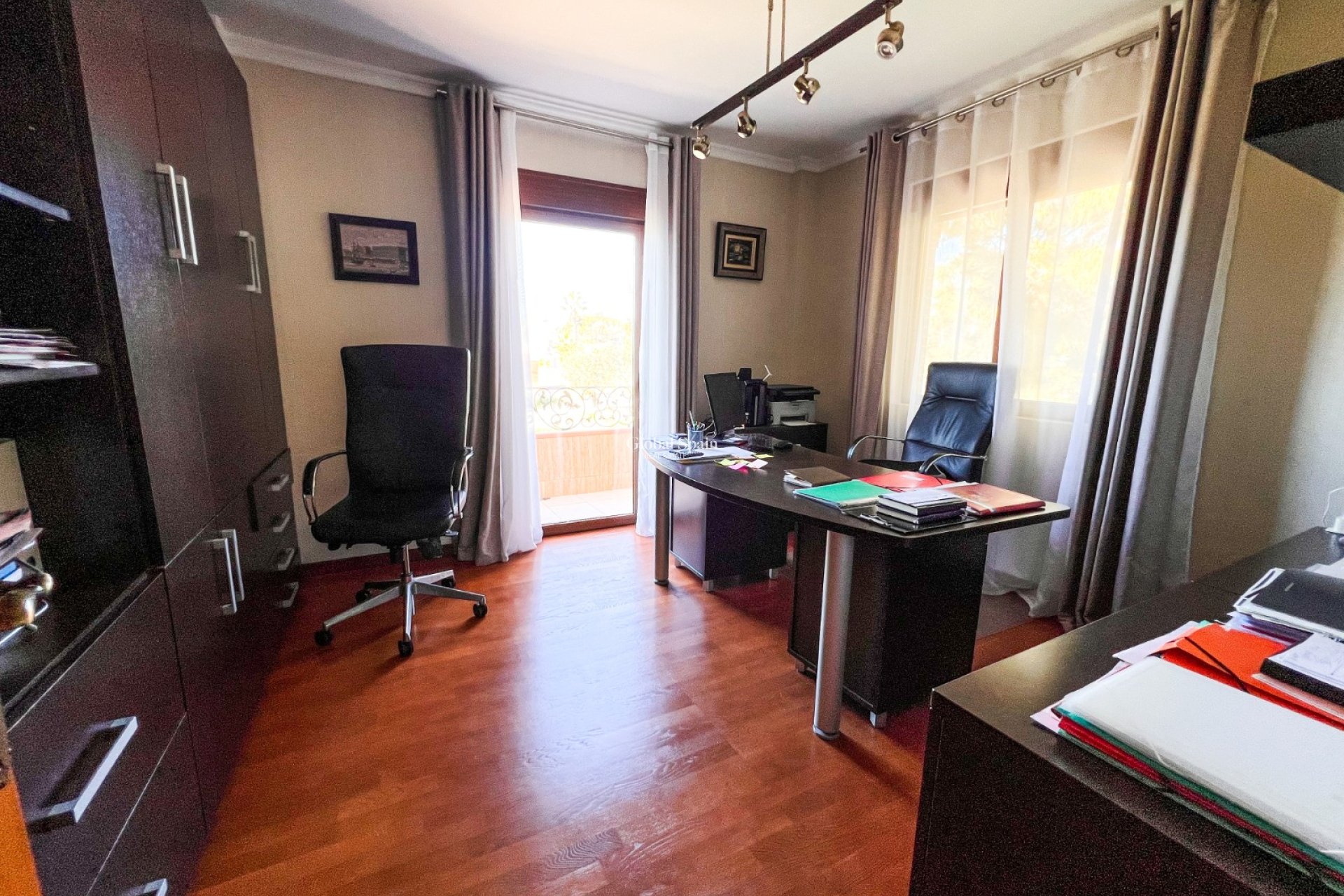 Resale - VILLA -
CIUDAD QUESADA