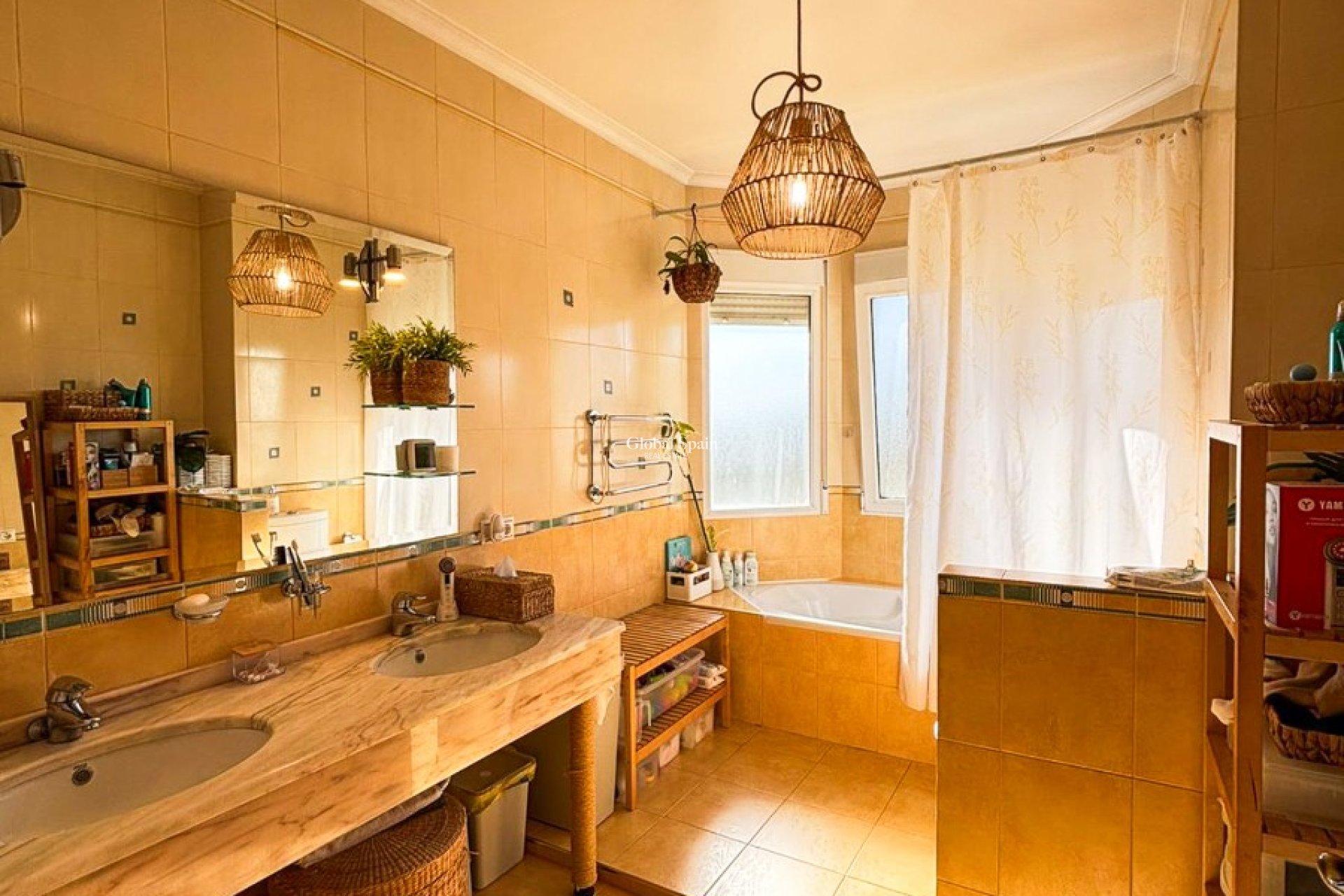 Resale - VILLA -
CIUDAD QUESADA