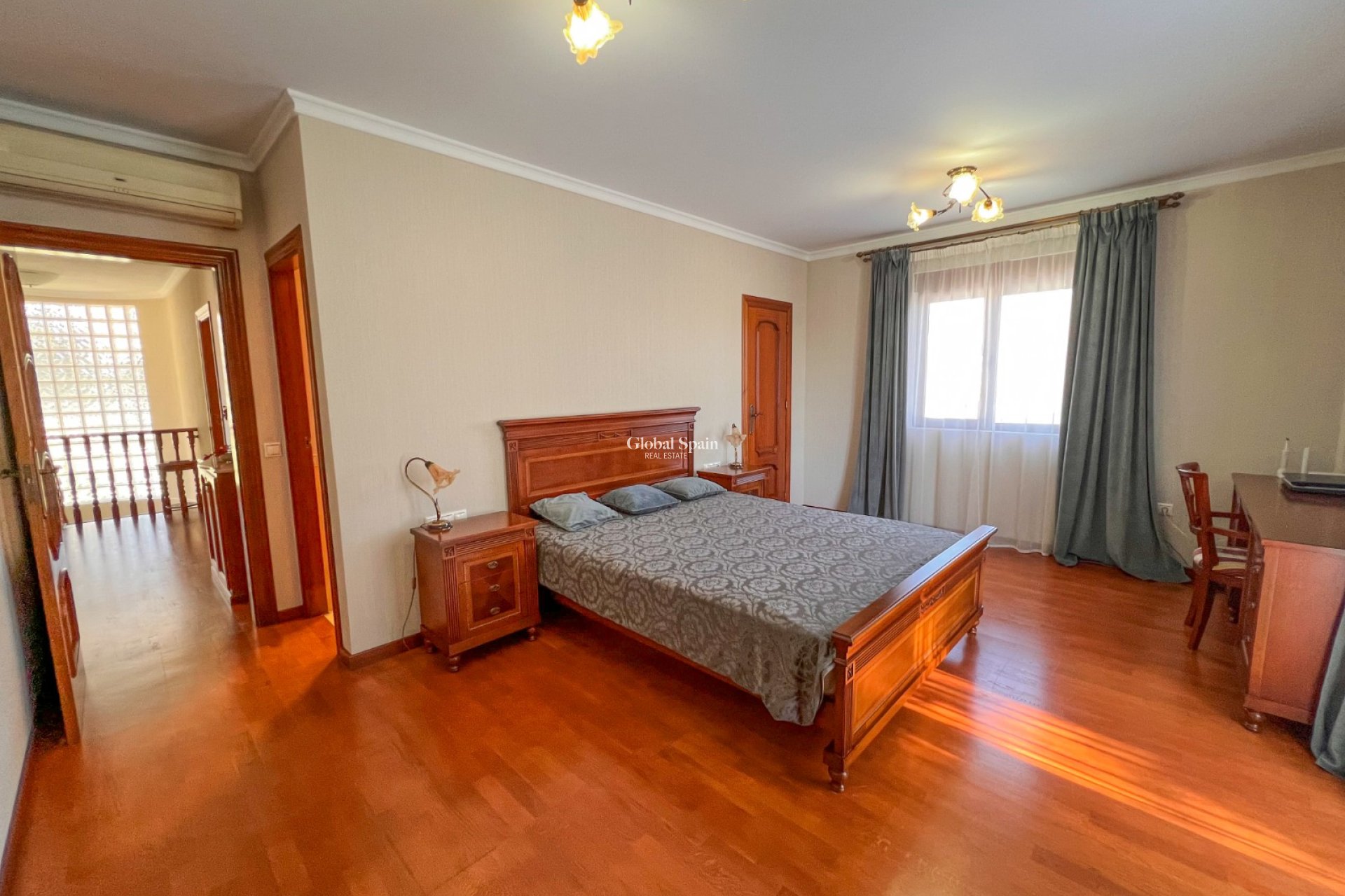 Resale - VILLA -
CIUDAD QUESADA