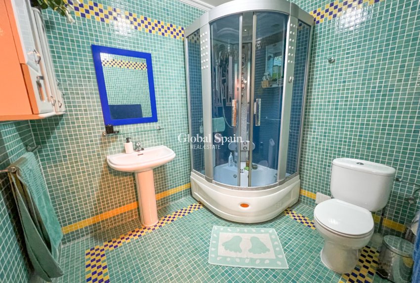 Resale - VILLA -
CIUDAD QUESADA