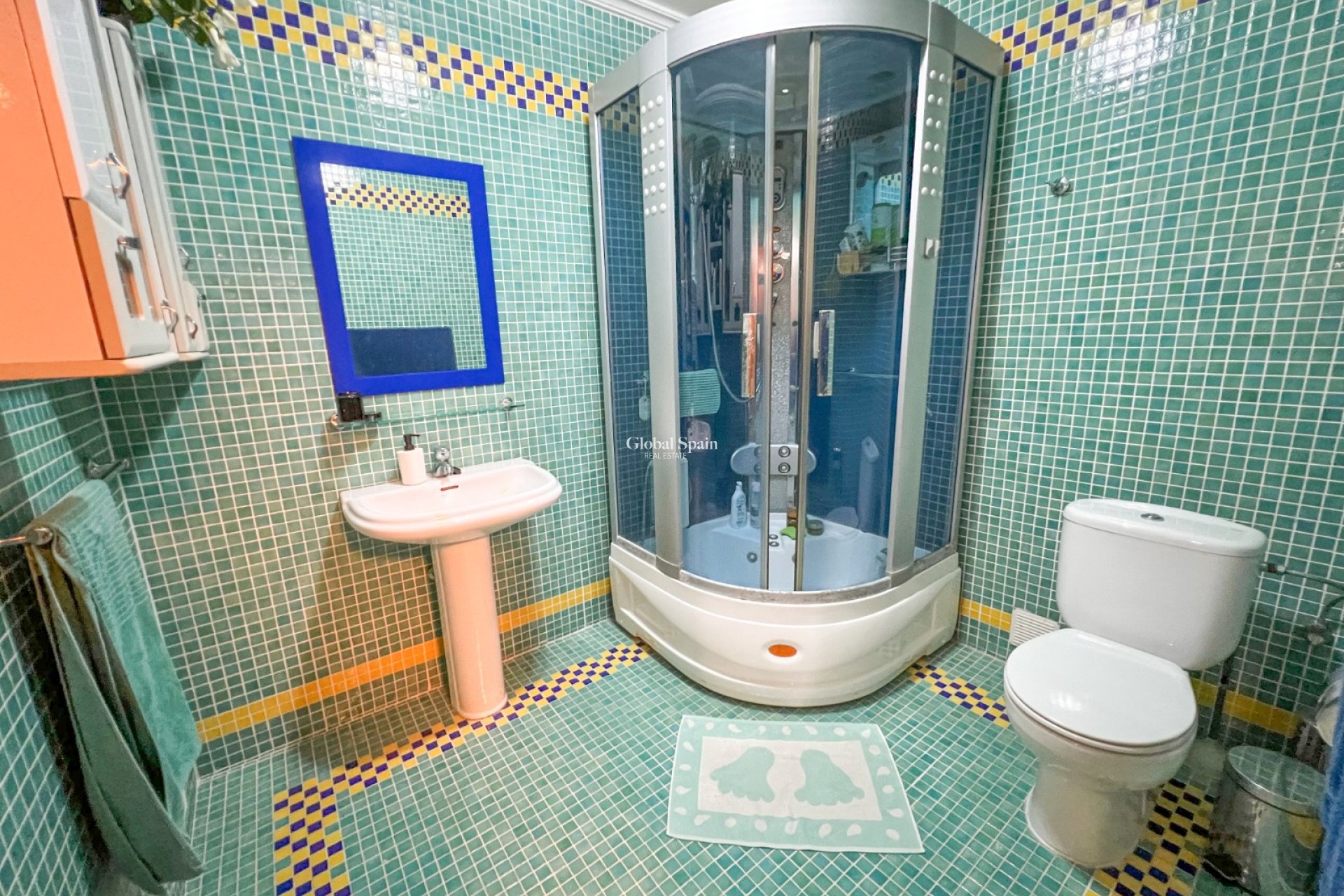 Resale - VILLA -
CIUDAD QUESADA