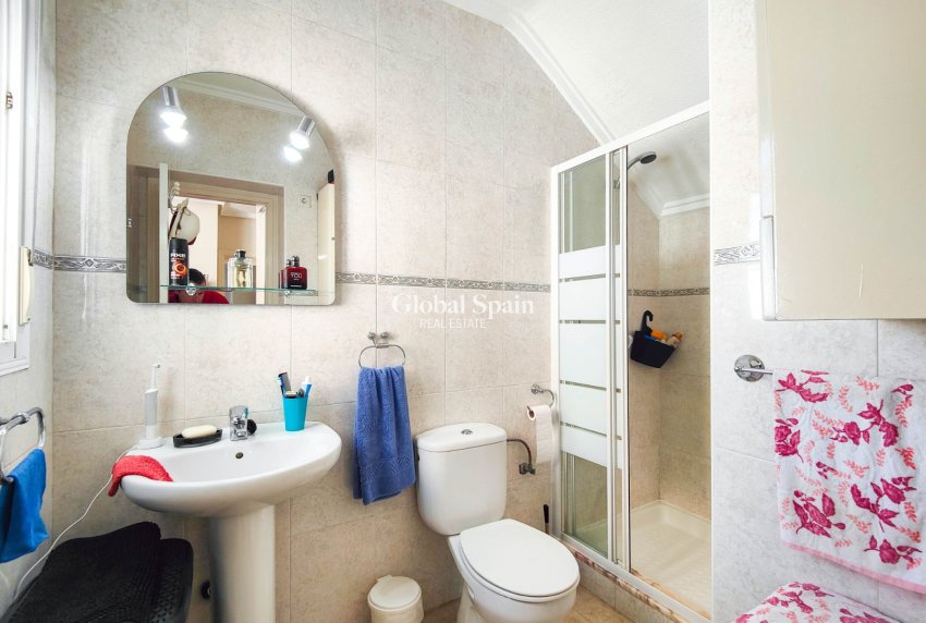 Resale - VILLA -
CIUDAD QUESADA