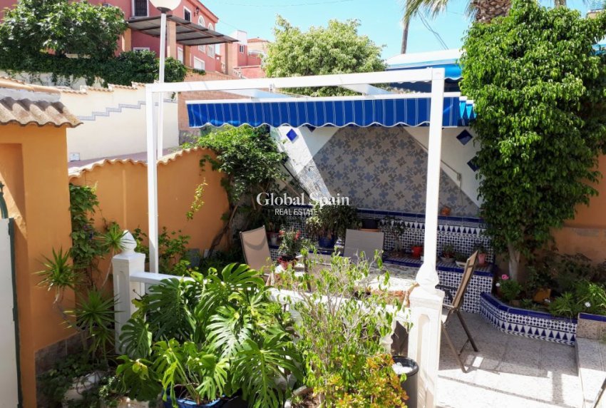 Resale - VILLA -
CIUDAD QUESADA