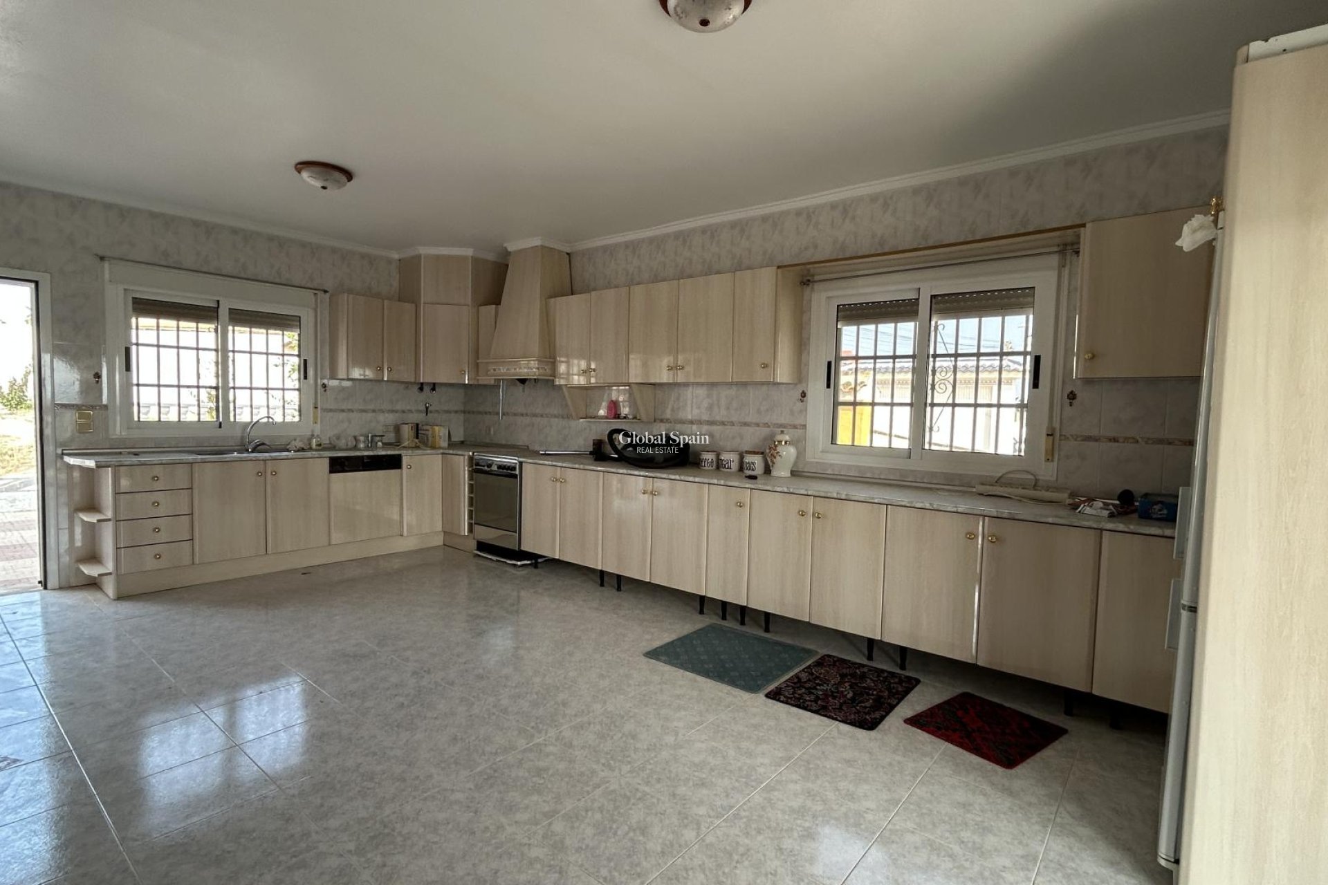 Resale - VILLA -
CIUDAD QUESADA