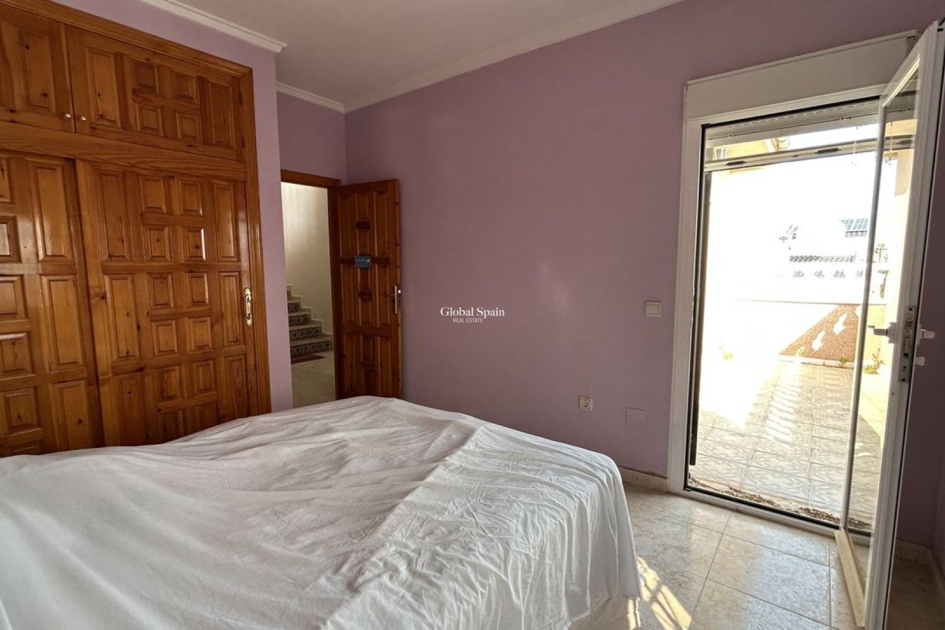 Resale - VILLA -
CIUDAD QUESADA