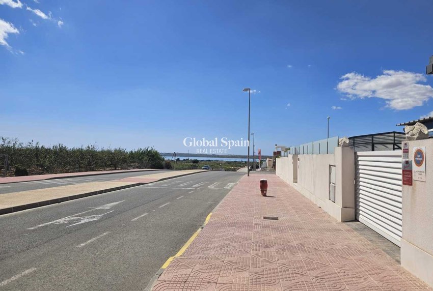 Resale - VILLA -
CIUDAD QUESADA