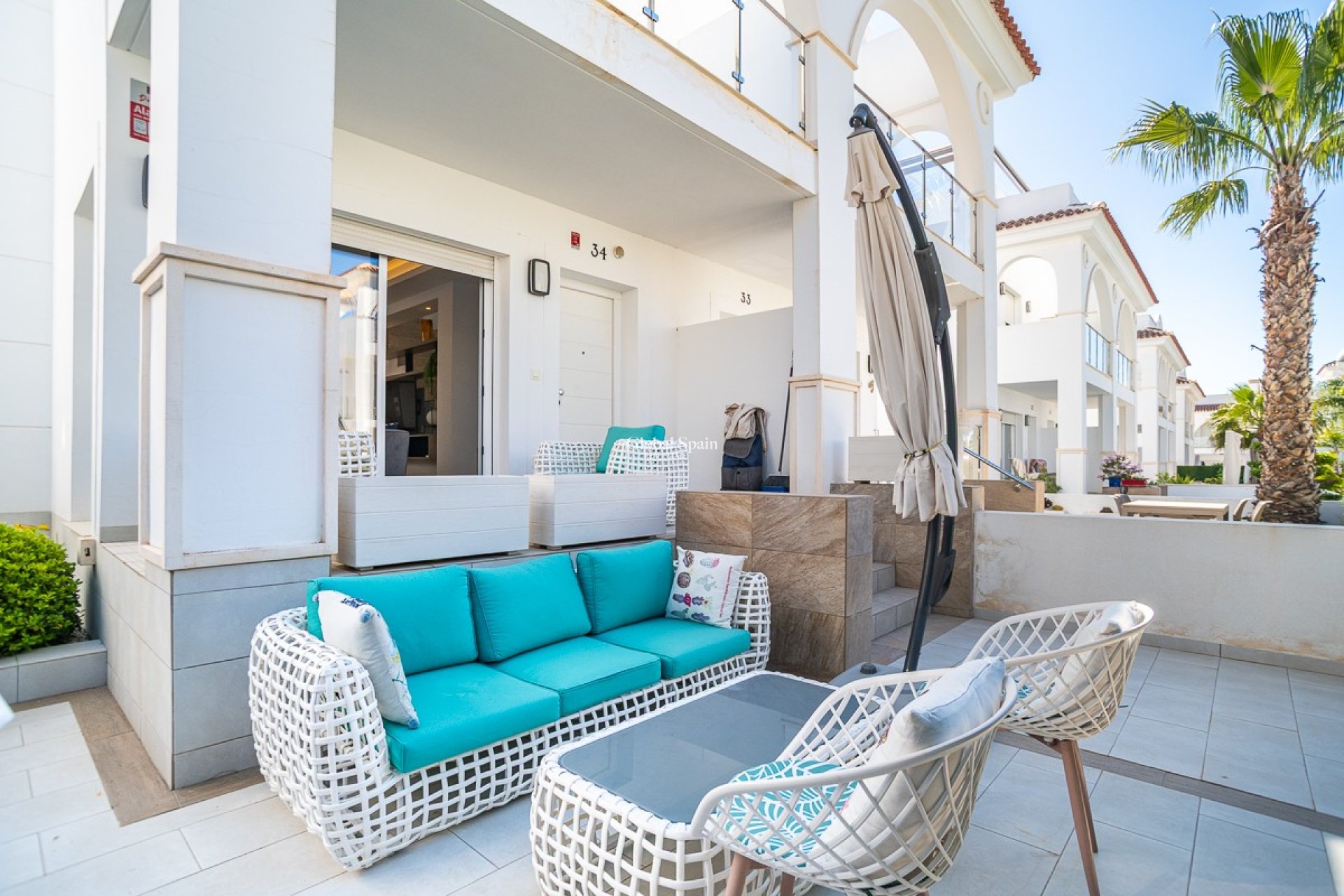 Resale - VILLA -
CIUDAD QUESADA