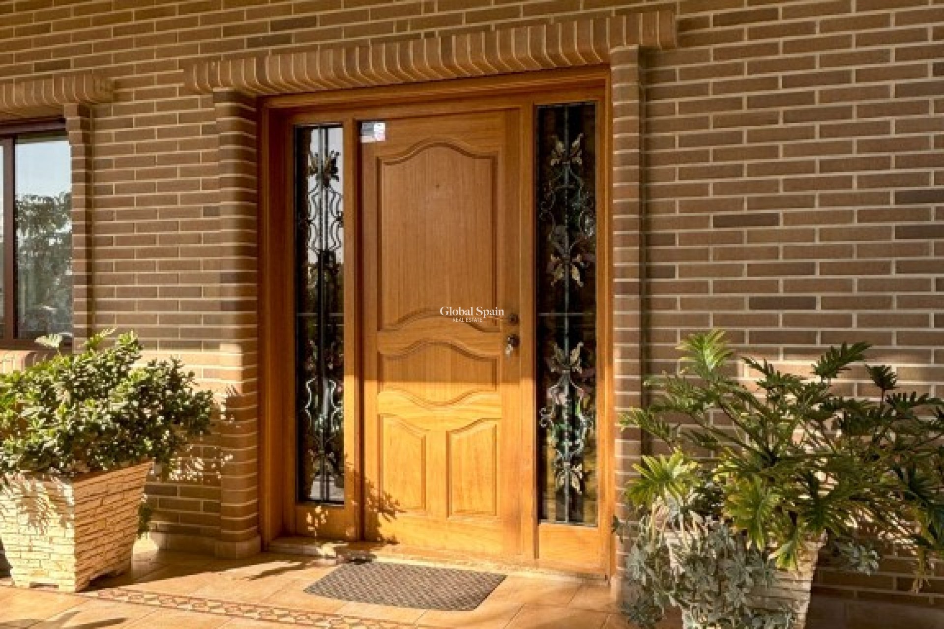 Resale - VILLA -
CIUDAD QUESADA