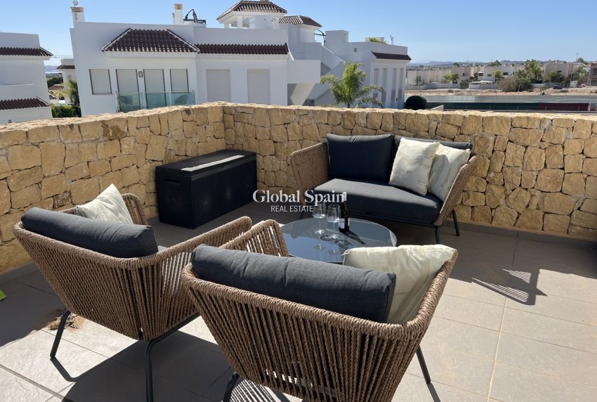 Resale - VILLA -
CIUDAD QUESADA