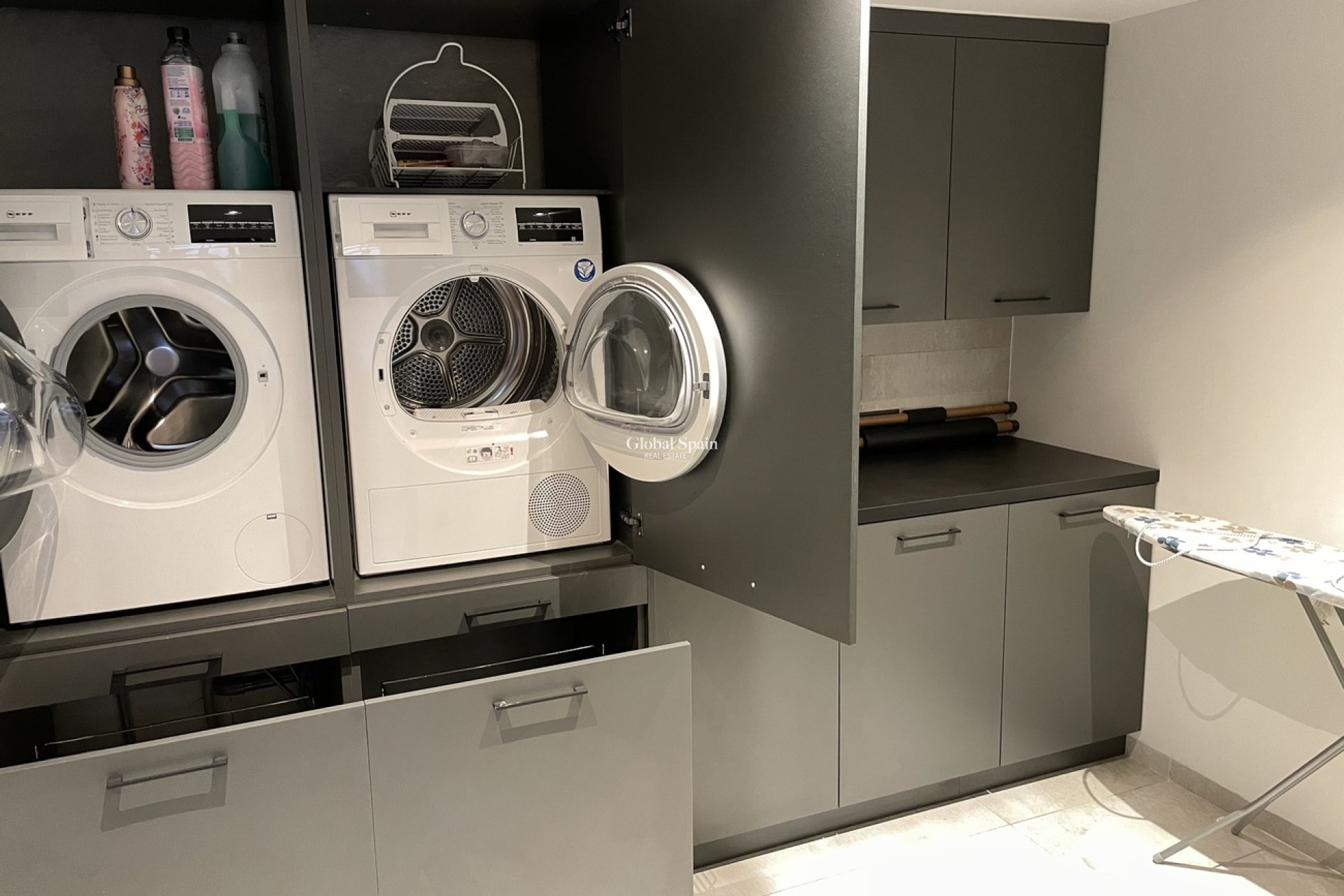Resale - VILLA -
CIUDAD QUESADA