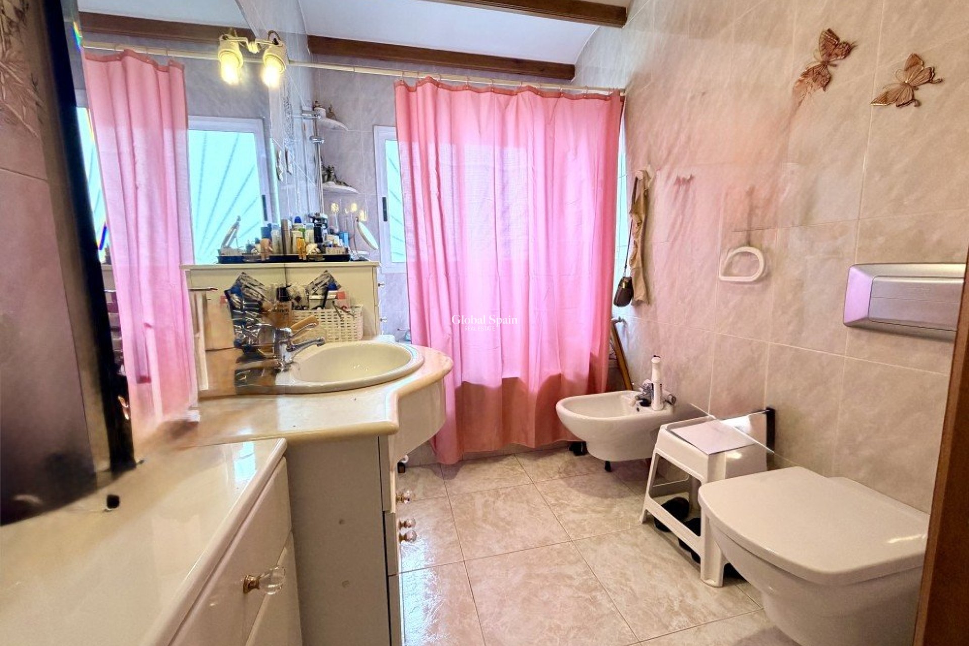 Resale - VILLA -
CIUDAD QUESADA