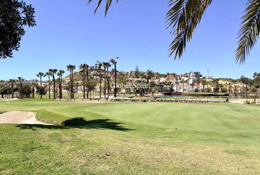 Resale - VILLA -
CIUDAD QUESADA
