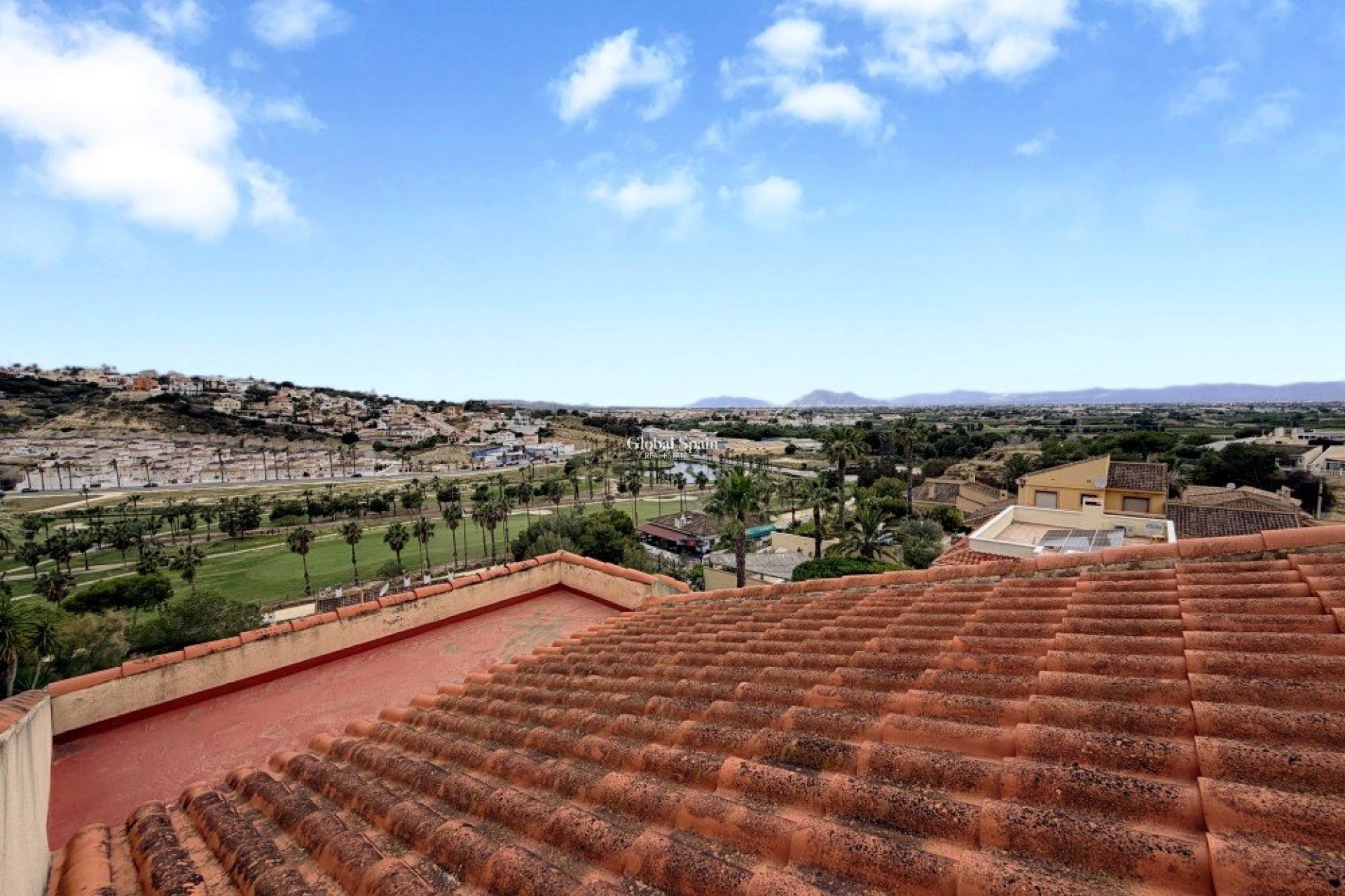 Resale - VILLA -
CIUDAD QUESADA