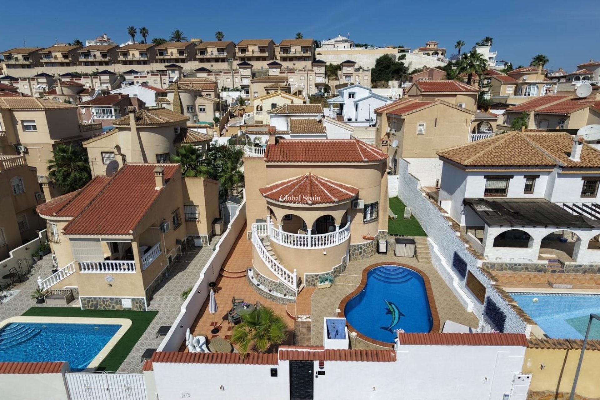 Resale - VILLA -
CIUDAD QUESADA