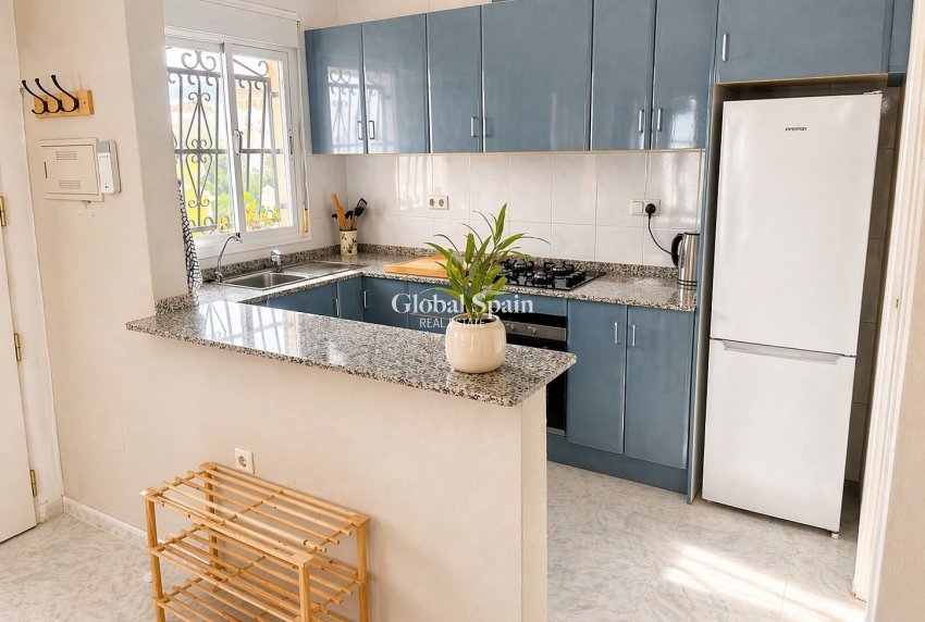 Resale - VILLA -
CIUDAD QUESADA