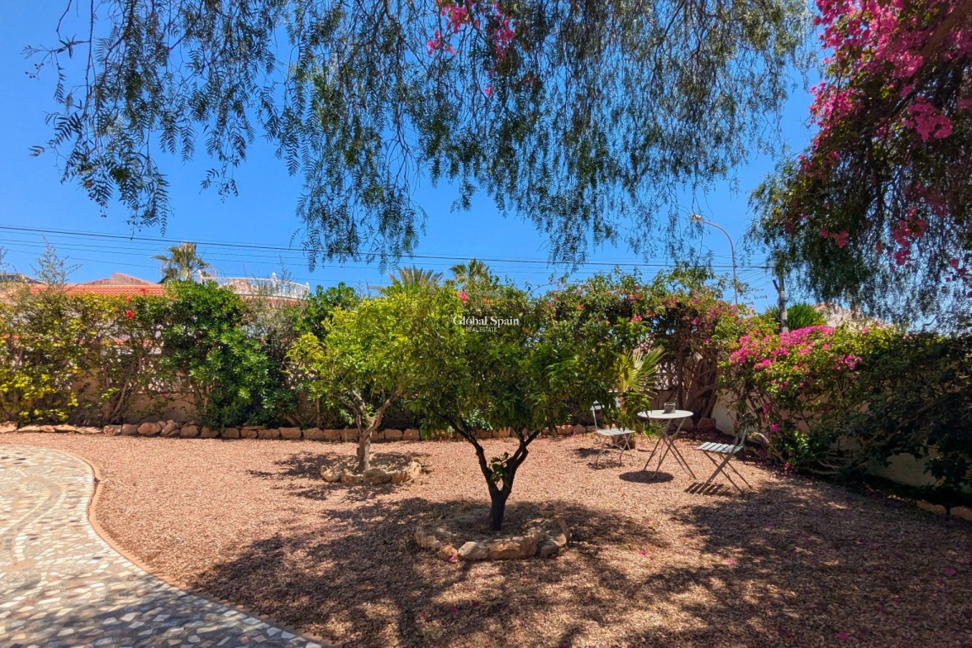Resale - VILLA -
CIUDAD QUESADA