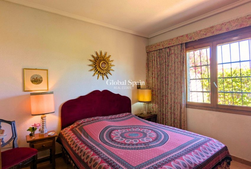 Resale - VILLA -
CIUDAD QUESADA