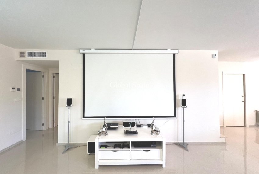 Resale - VILLA -
CIUDAD QUESADA