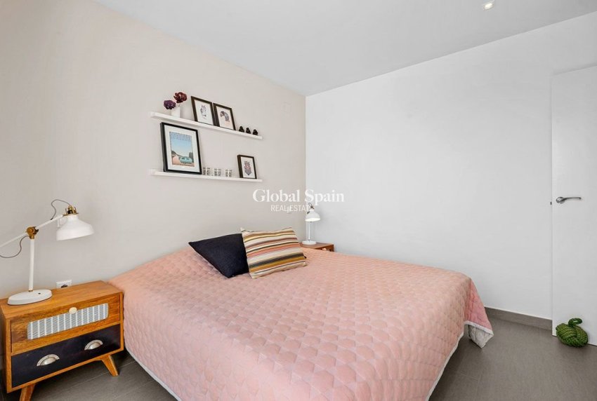 Resale - VILLA -
CIUDAD QUESADA